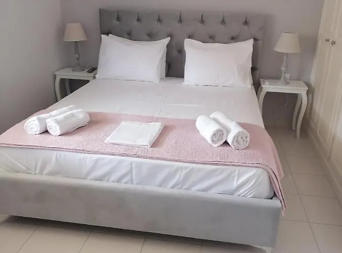 Nicole Apartment
